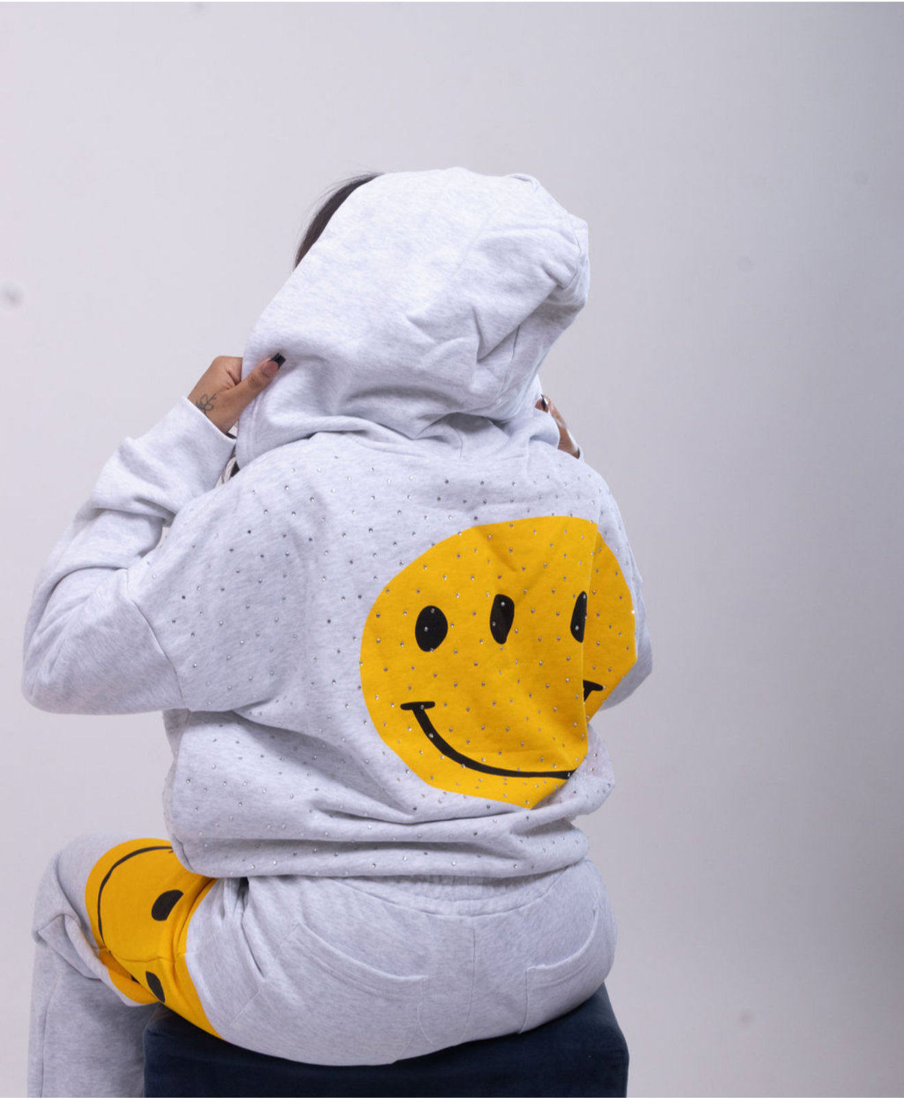 The L0g0 Zip Up